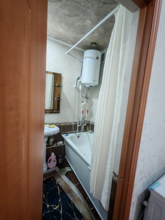 Ермекова 102 3 комната