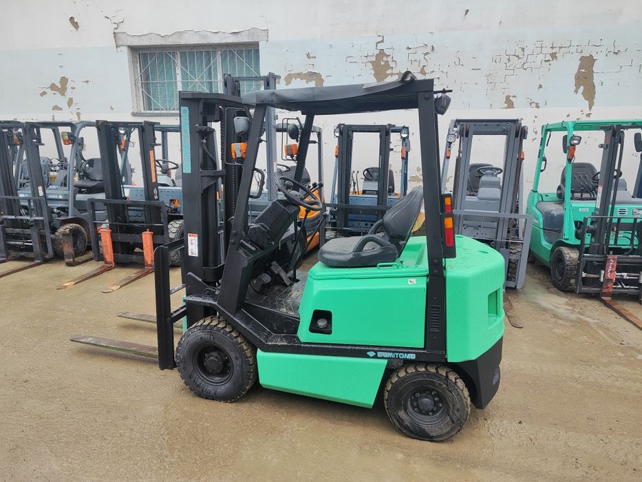 Продам вилочный погрузчик. Кара