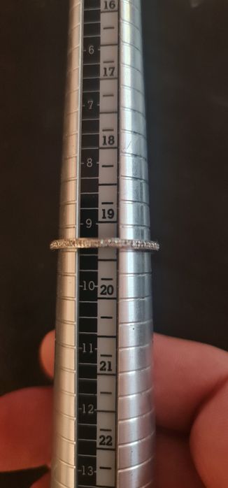 Inel eternity aur 18 k diamante okazie