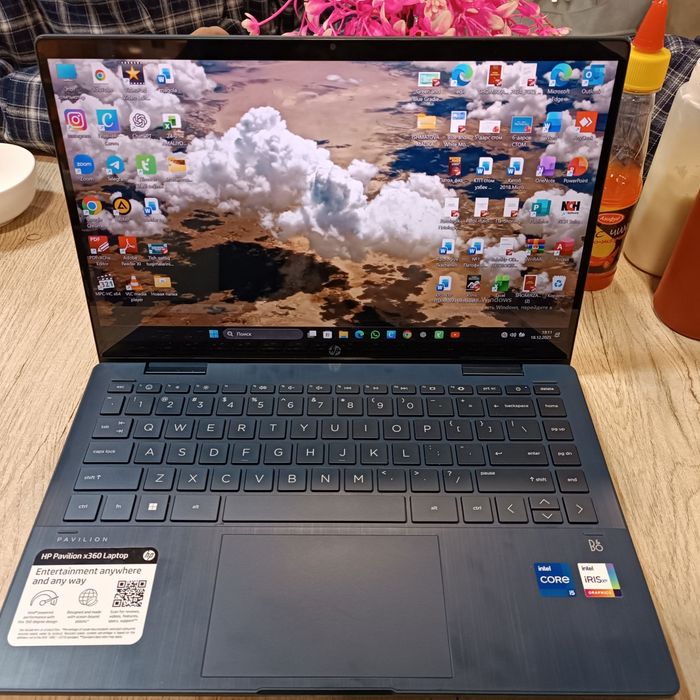 HP. Notebook, pavilion x 360 laptop, SSD 512 GB, OP 8 GB, core I5-1235