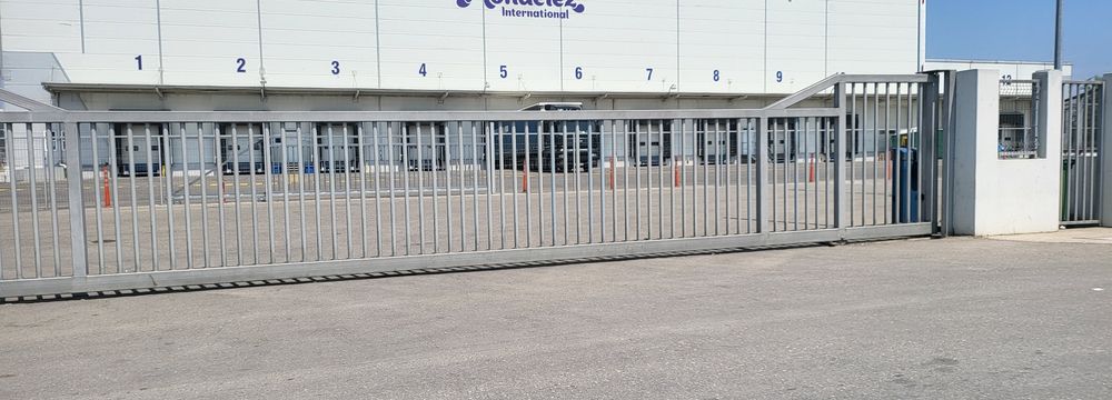 Reparatii Porți și Garduri