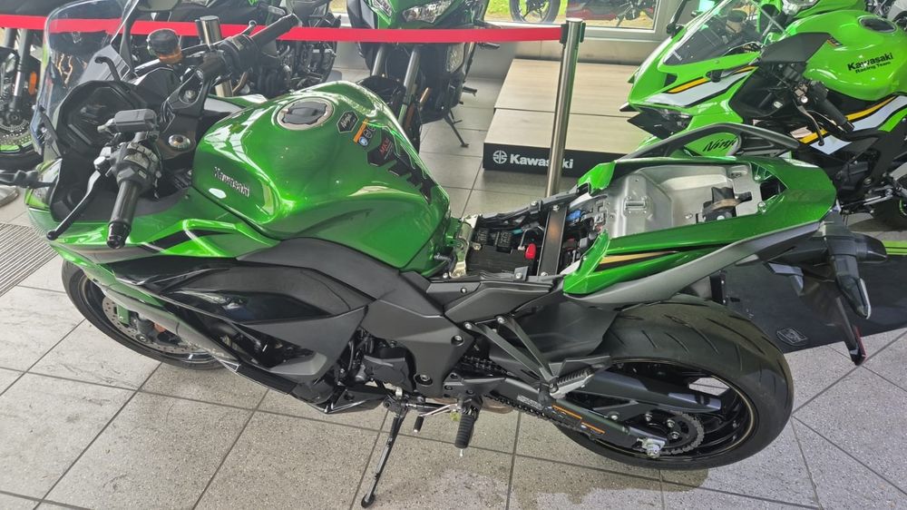 Kawasaki ninja 1100 SX SE garantie exinsta 2028