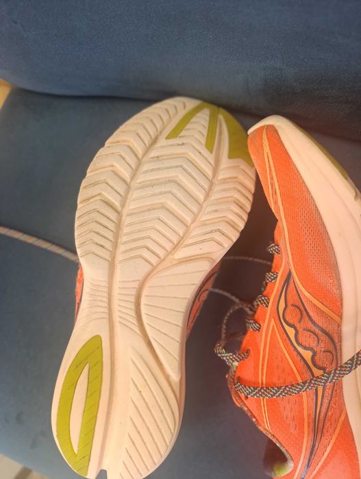 Маратонки Puma nitro elite, Saucony Kinvara 13. Adidas Terex speed.