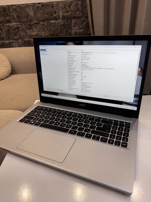 Лаптоп Acer за 450€