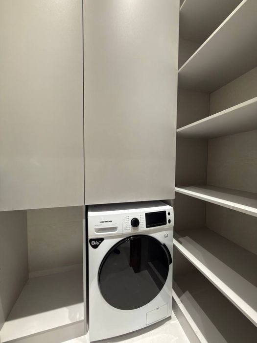 Жк "Инфинити" 2/11/14 65кв.м евро ремонт с мебелью и техникой