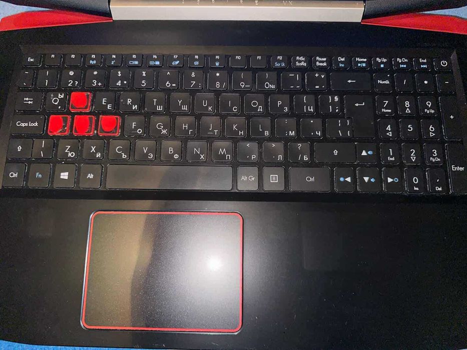 Геймърски лаптоп Acer Aspire VX15 - I7-7700HQ, 16GB DDR4, GTX 1050ti