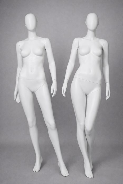 Женские манекены.