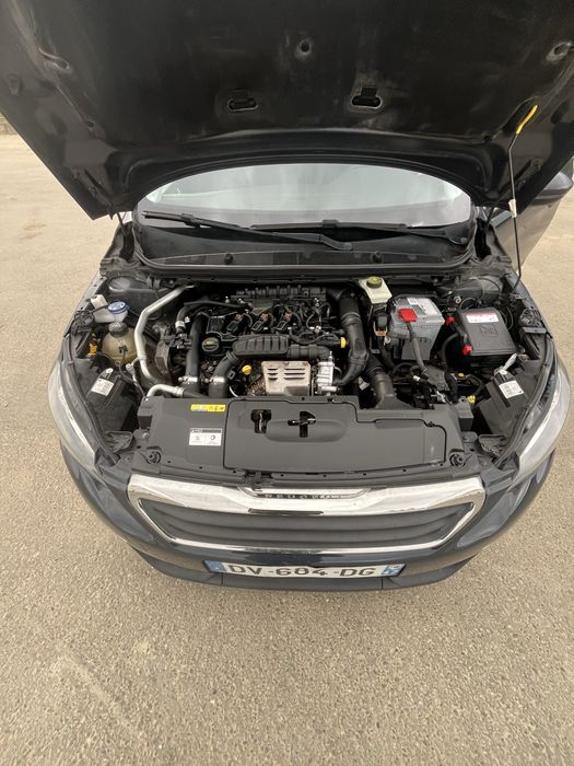 Peugeot 308 2015