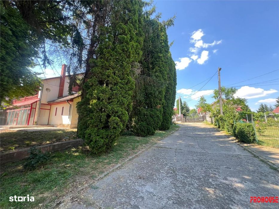 Duplex de vânzare – Piscina- Restaurant Barati, Bacău.