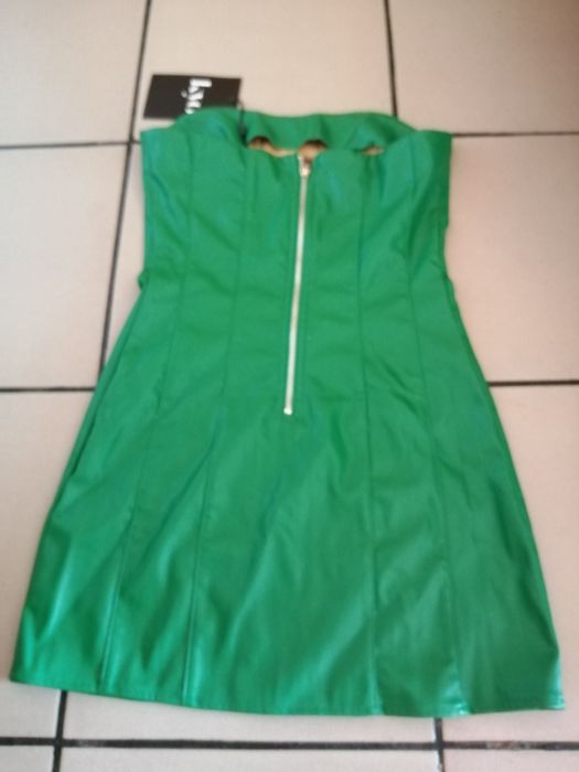 Кожена зелена рокля