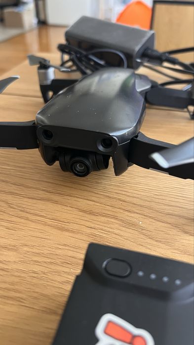DJI Mavic Air — пълен комплект с 2 батерии