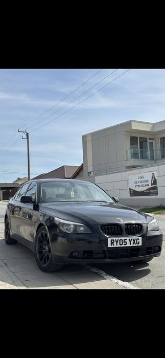Vând sau schimb  E60 525d pe dreapta