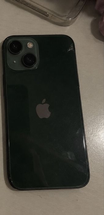 Продам iPhone 13