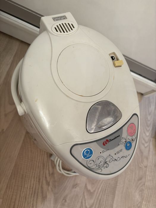 Термопот Binatone