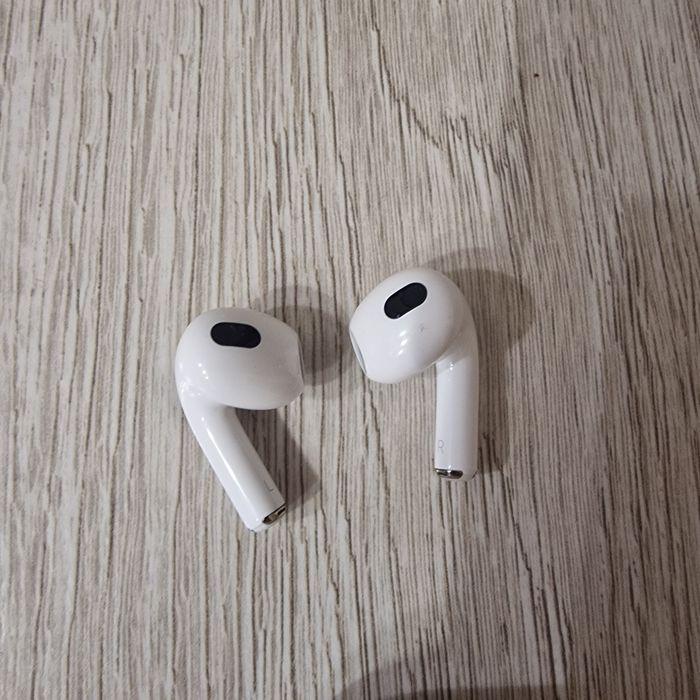 Airpods 3 with magsafe chargig case