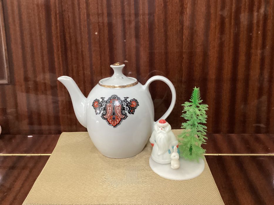 Чайник Рига.Большой