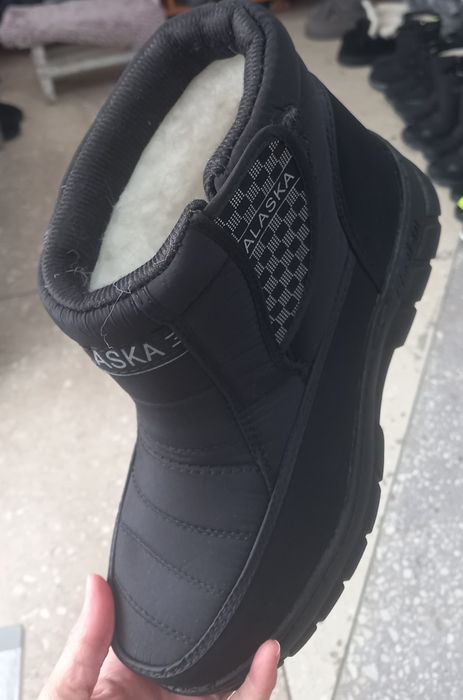 Продам новую обувь