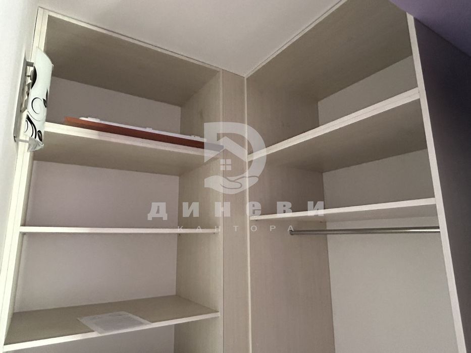 Продава се Тристаен апартамент в Стара Загора, Опълченски - 96 кв.м за 1433 €/кв.м - Снимка #8