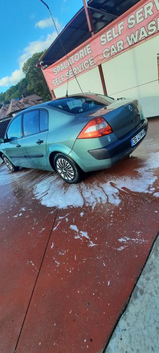 Vând sau Schimb renualt megane 2