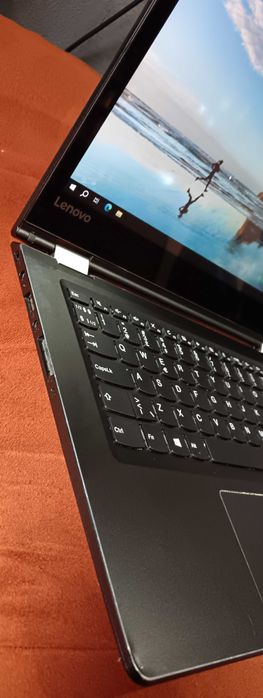 Vand laptop Lenovo Yoga> 14 inch FHD, cu touch screen, DDR4, SSD