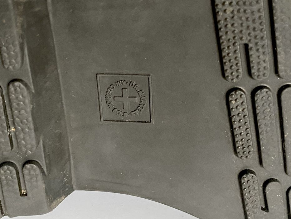 Dr. Martens 1460 (8-Eye) Negri, Talpa AirWair | Stare Foarte Bună