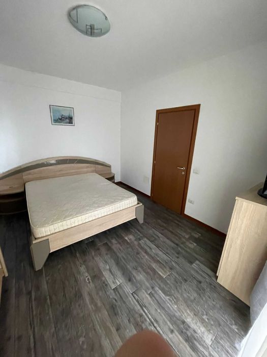 Apartament de inchiriat, 2 camere, cu loc de parcare Buna ziua