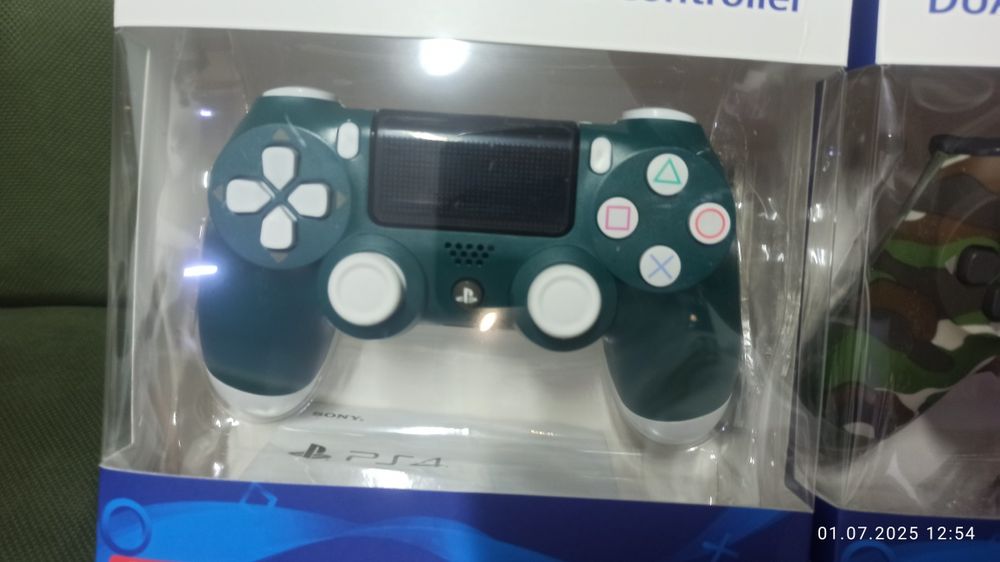 Джойстик пс4 новый