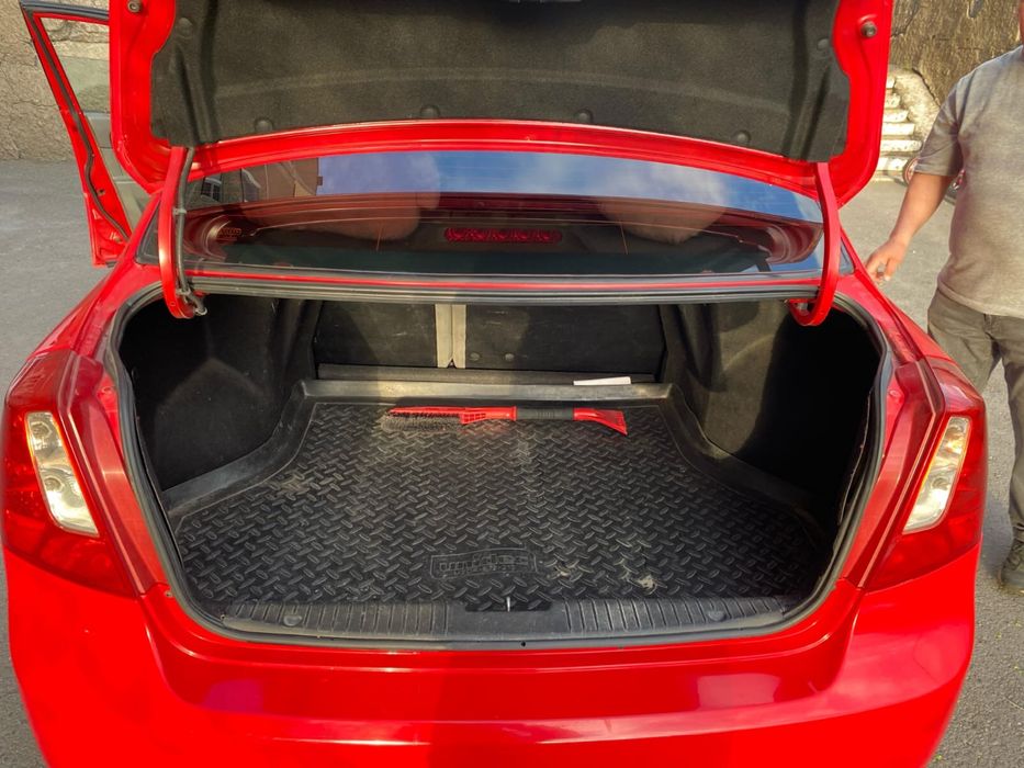 Продается DaewooGentra 2014