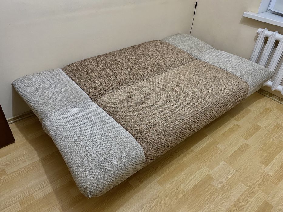 диван в отличном состоянии