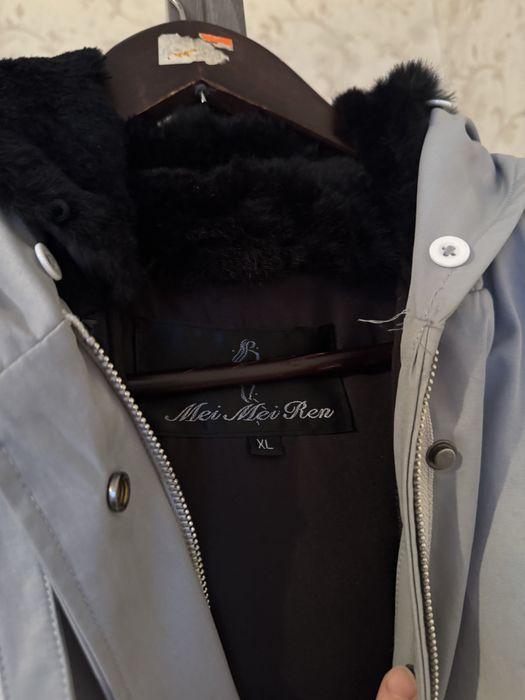 Продам парку б/у