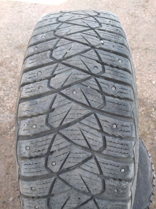 Продам  резину с дисками