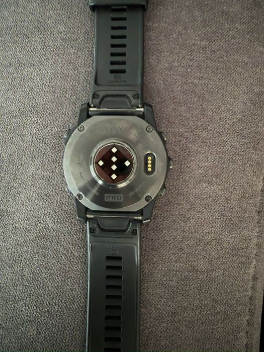 Продам часы Garmin