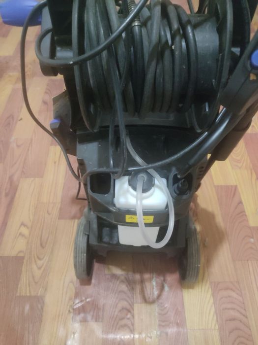 Karcher sotiladi