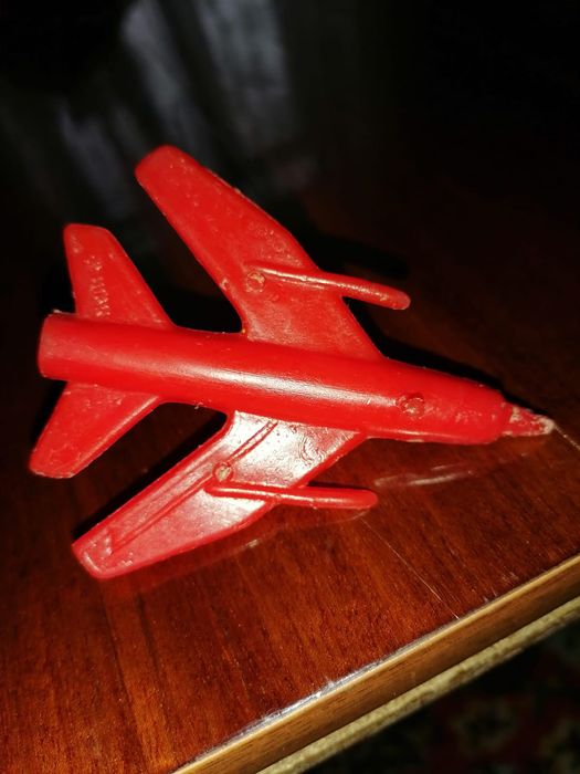 Игрушки СССР истребителя