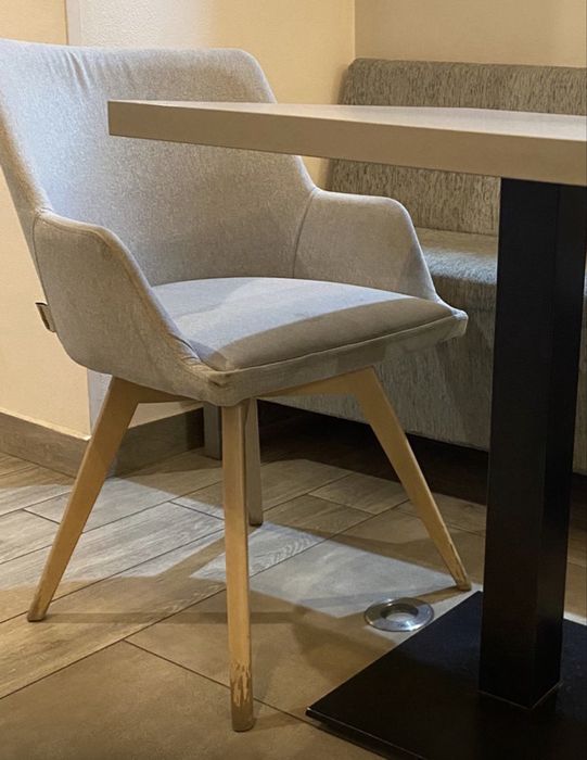 Scaune cafenea/restaurant