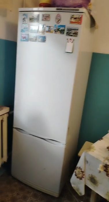 Продам холодильник