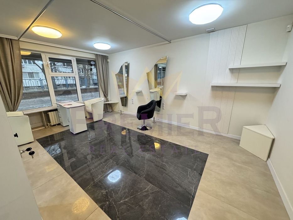 Продава се Офис в София, Иван Вазов - 75 кв.м за 1394 €/кв.м - Снимка #1