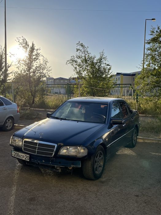 Мерседес W 202  обьем 2