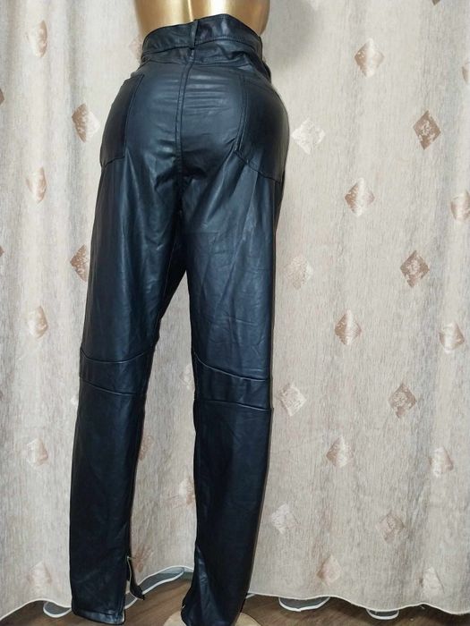 2XL Черни мъжки панталони от еко кожа