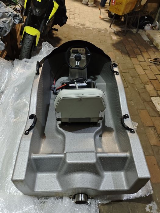 Срочно Лодка мини электрическая 2600$