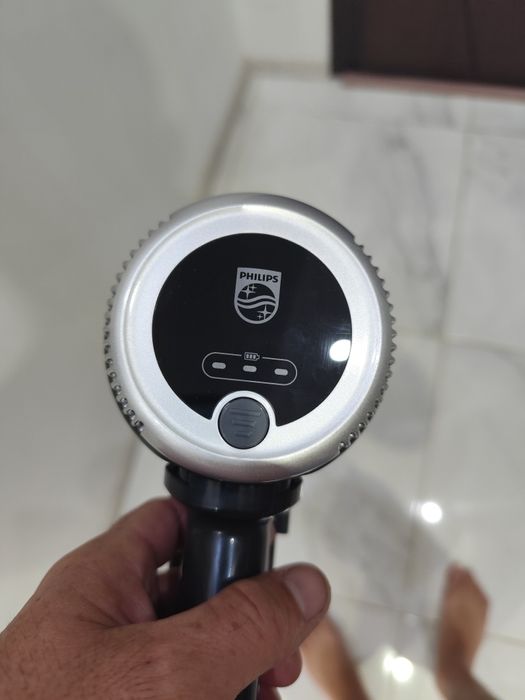 Безкабелна прахосмукачка Philips с гаранция две години