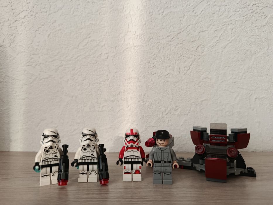 Продам lego star wars 75134