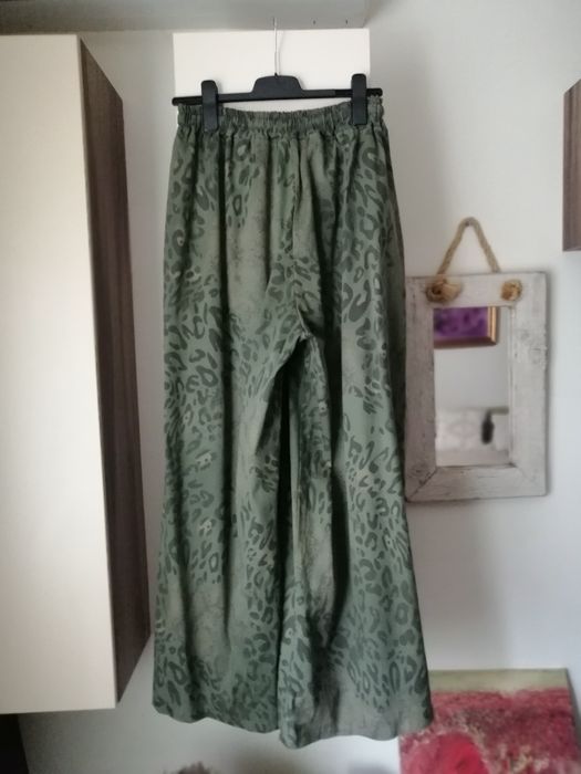 Compleu cu pantaloni Royal Belle Di