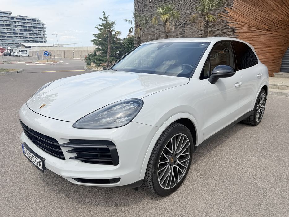 Porsche cayenne - Soft  Close - Extra Full - Absolut impecabila in garantie pana in martie 2028 - posibilitate predare leasging