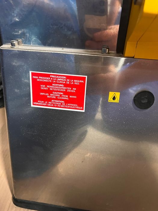 Соковыжималка Zumex