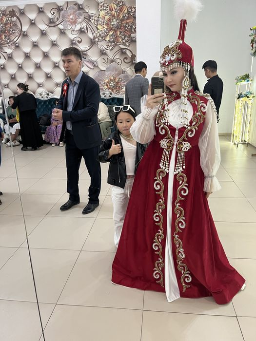 Продам ооочень красивое платье