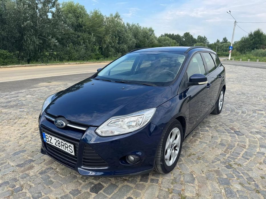 FORD Focus 2011 — imagine 1