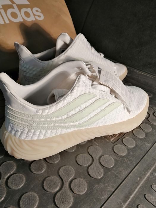 Продавам маратонки нови "АДИДАС"