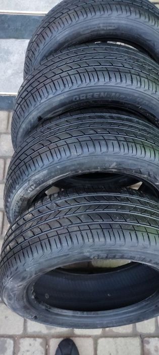 Балон размер 15.  Шины