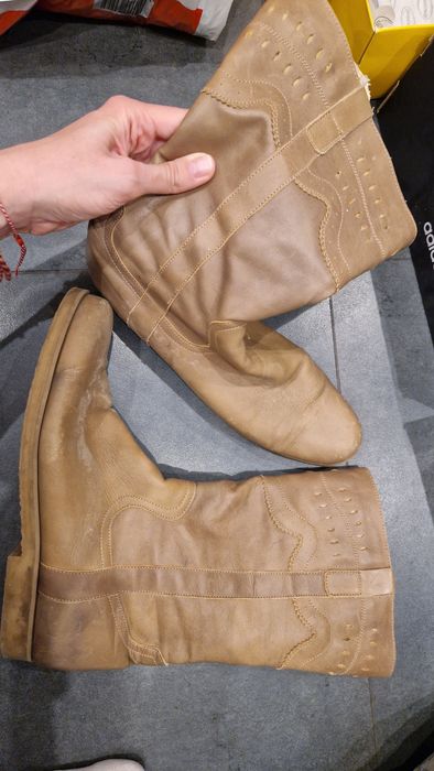 Подарявам дамски ботуши големи номера